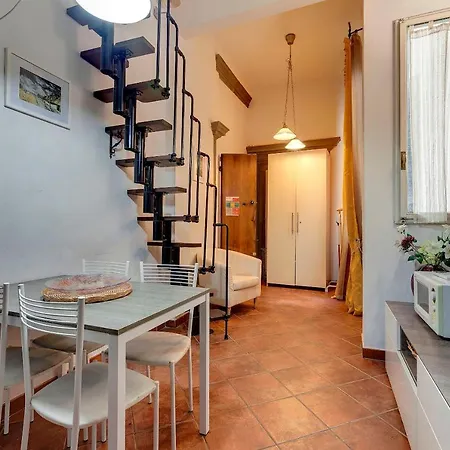 Ricasoli 17 P Apartment